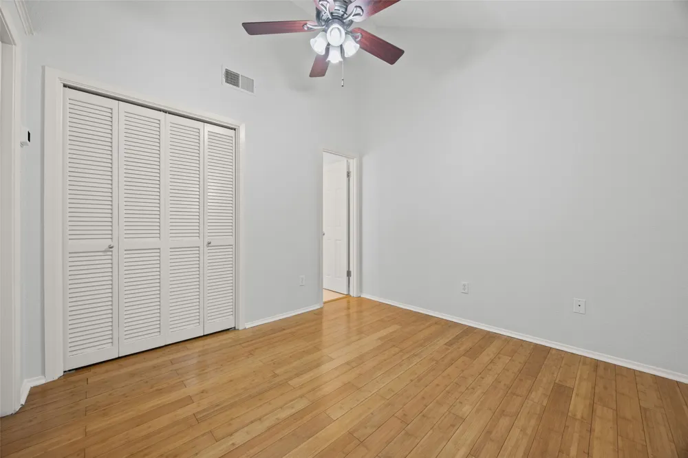 1110 W 22nd Street #12 Austin, TX 78705