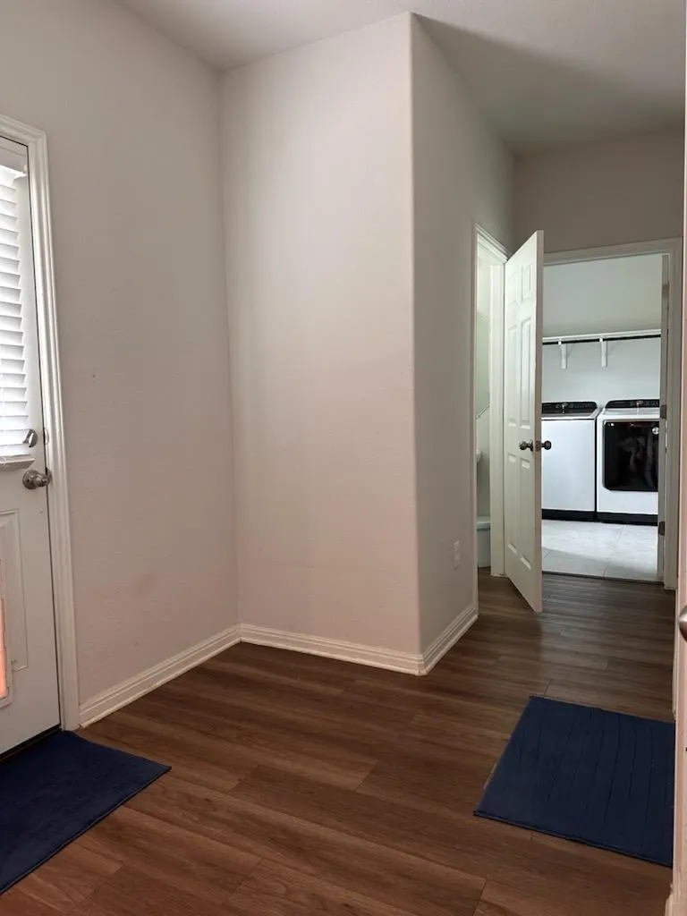 804 Goldilocks Lane Austin, TX 78652