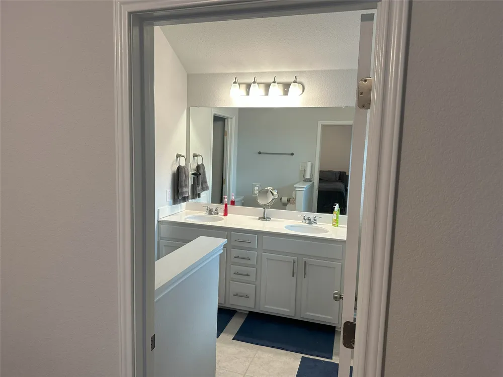 804 Goldilocks Lane Austin, TX 78652