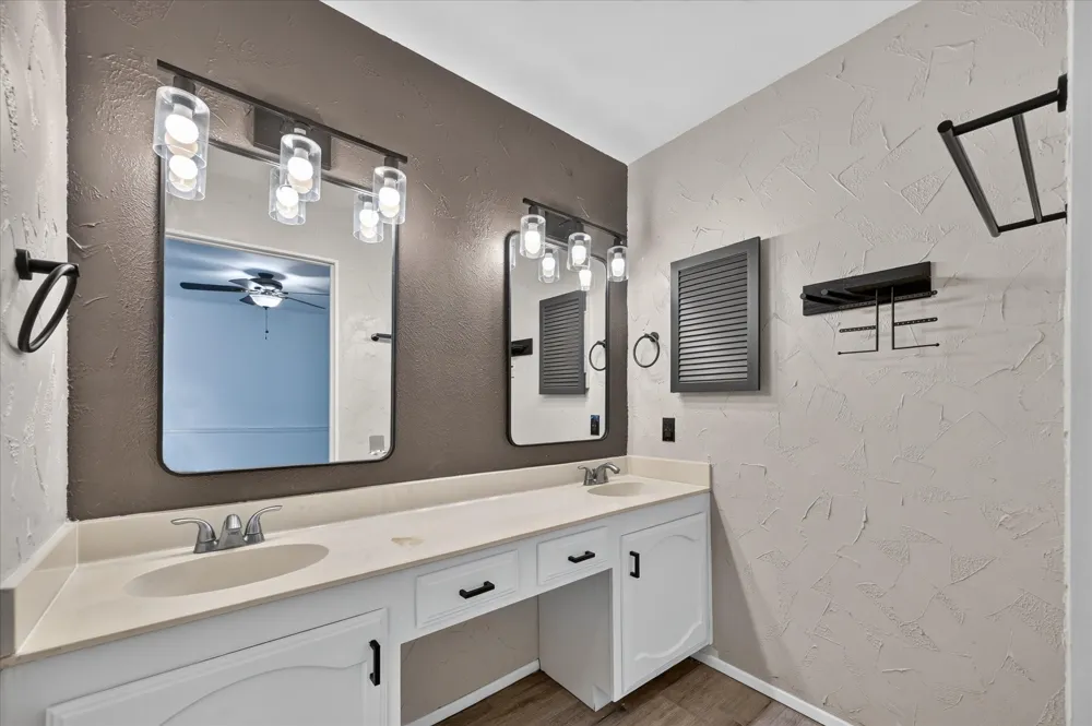 4505 Hale Street The Colony, TX 75056
