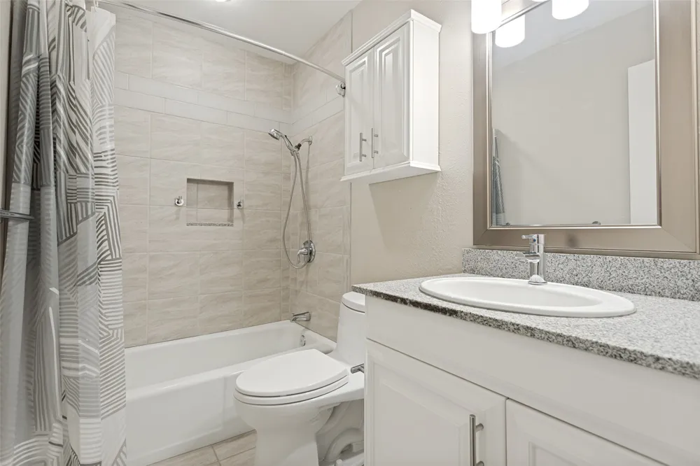 2117 Oak Brook Drive Richardson, TX 75081