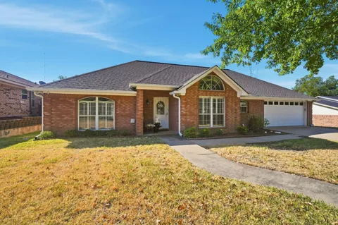 90 Delmore Drive