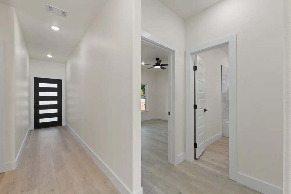 5431 arrowhead Drive Granbury, TX 76048