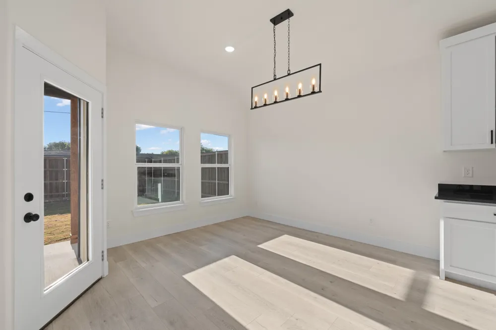 5431 arrowhead Drive Granbury, TX 76048