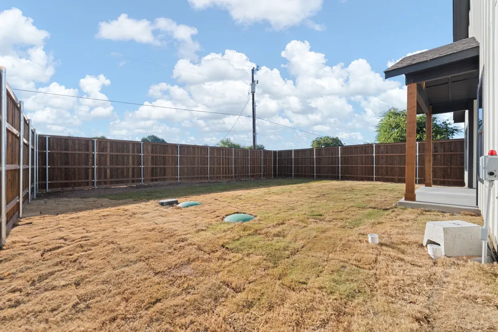 5431 arrowhead Drive Granbury, TX 76048