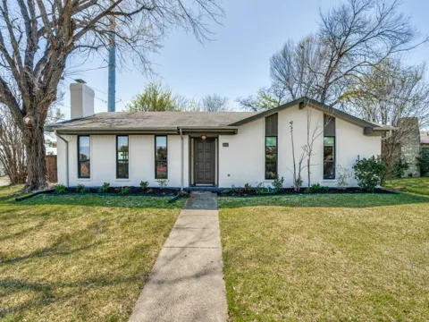 1242 Delores Drive