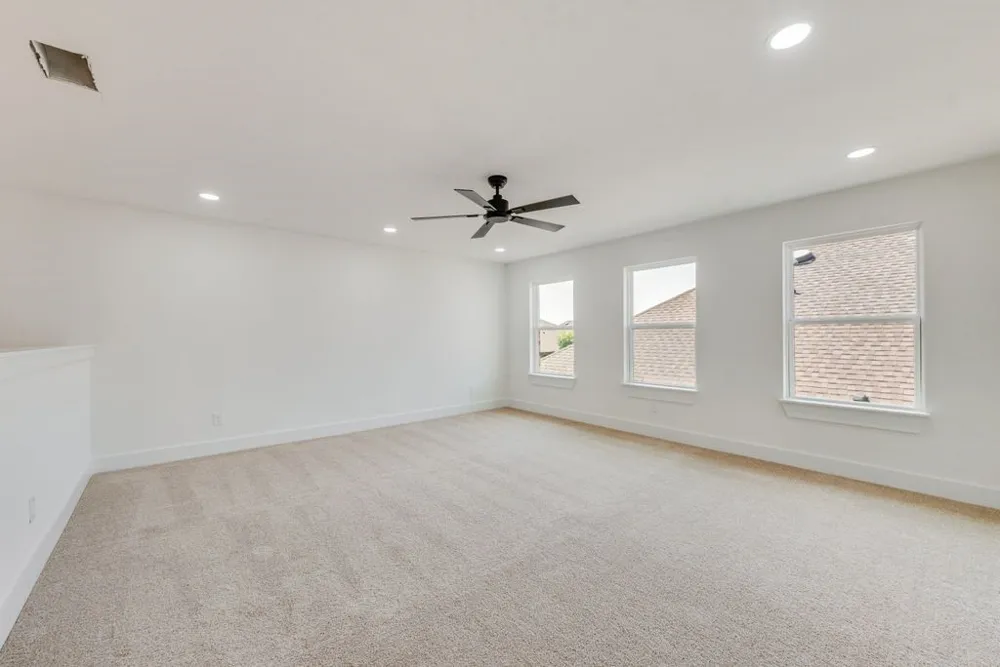 1704 Alton Way Aubrey, TX 76227