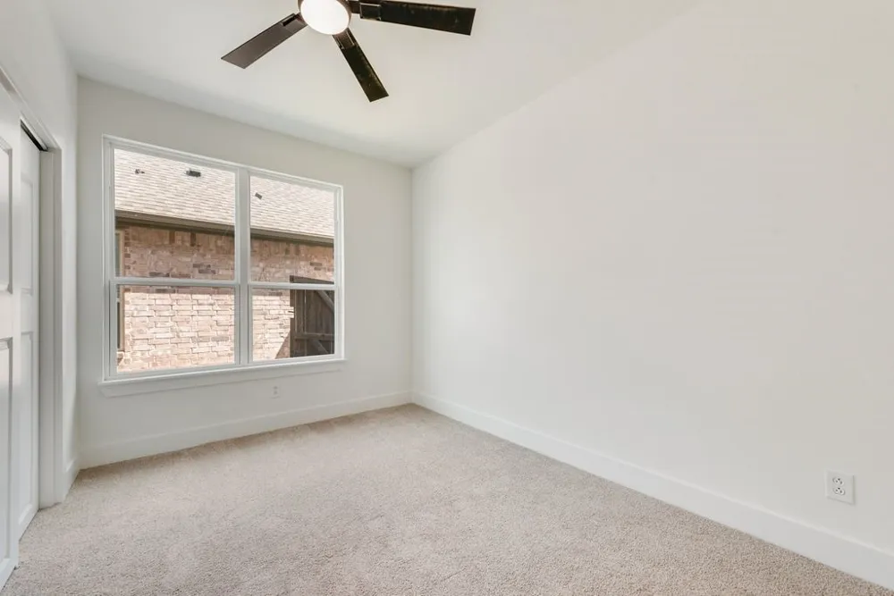 1704 Alton Way Aubrey, TX 76227