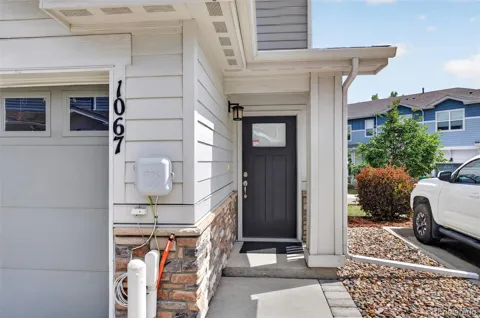 1067 Oak Circle