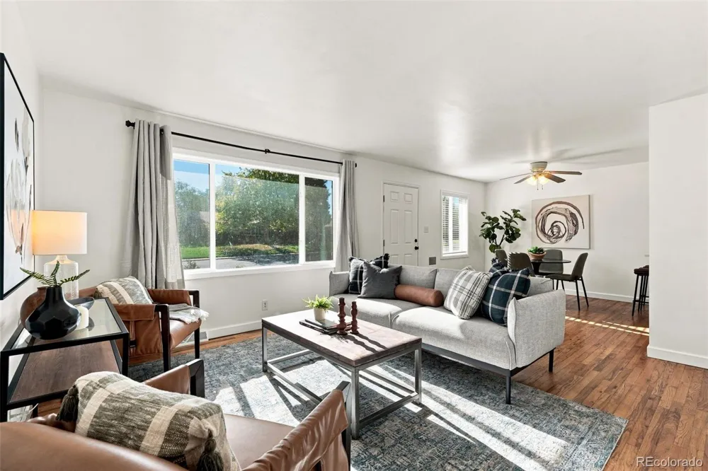 857 Iola Street Aurora, CO 80010