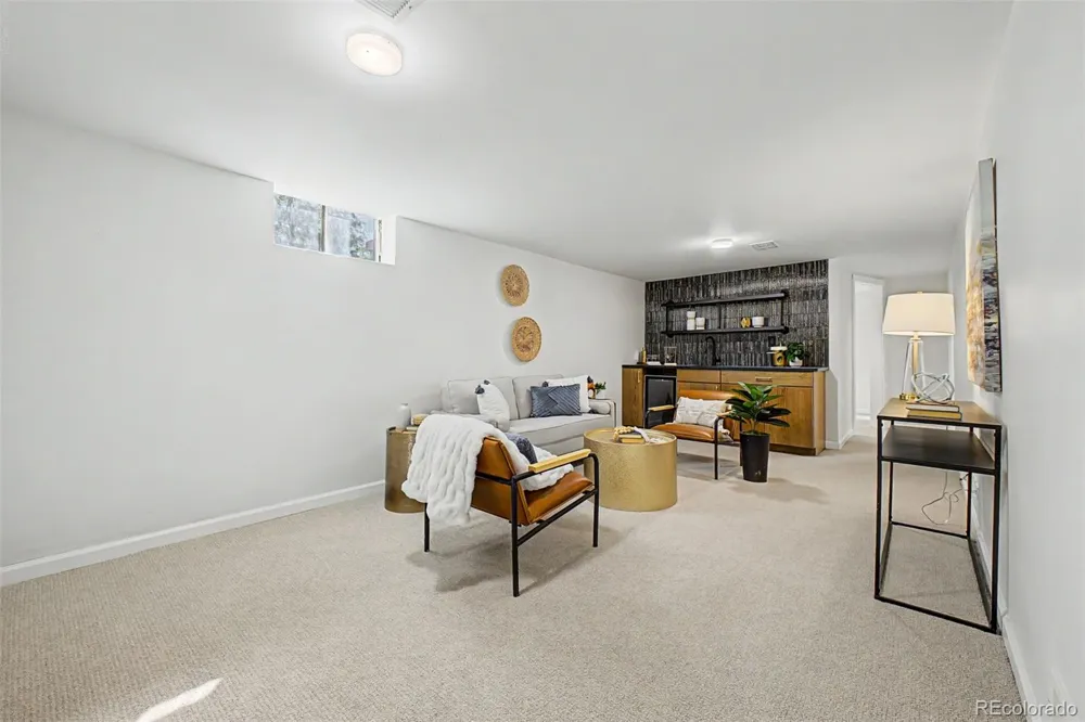 1261 S Jackson Street Denver, CO 80210