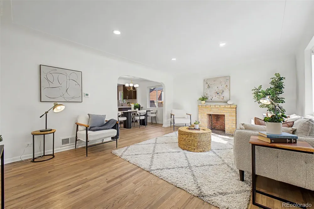 1261 S Jackson Street Denver, CO 80210