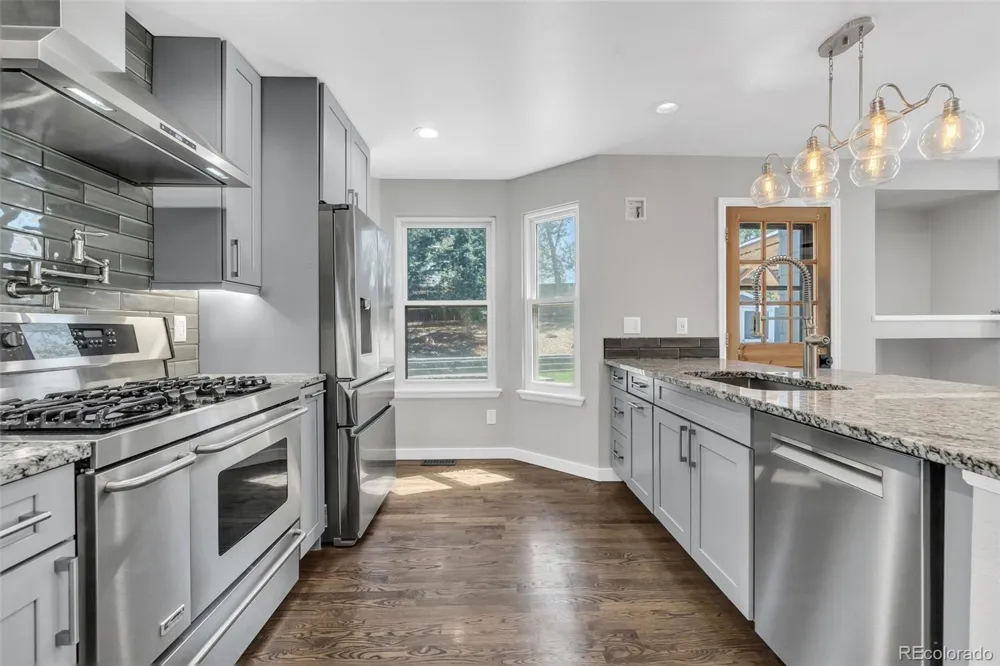 5484 S Danube Way Centennial, CO 80015
