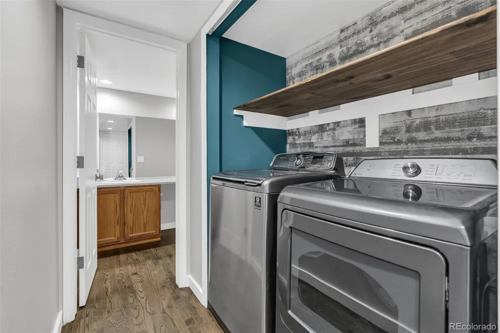 5484 S Danube Way Centennial, CO 80015