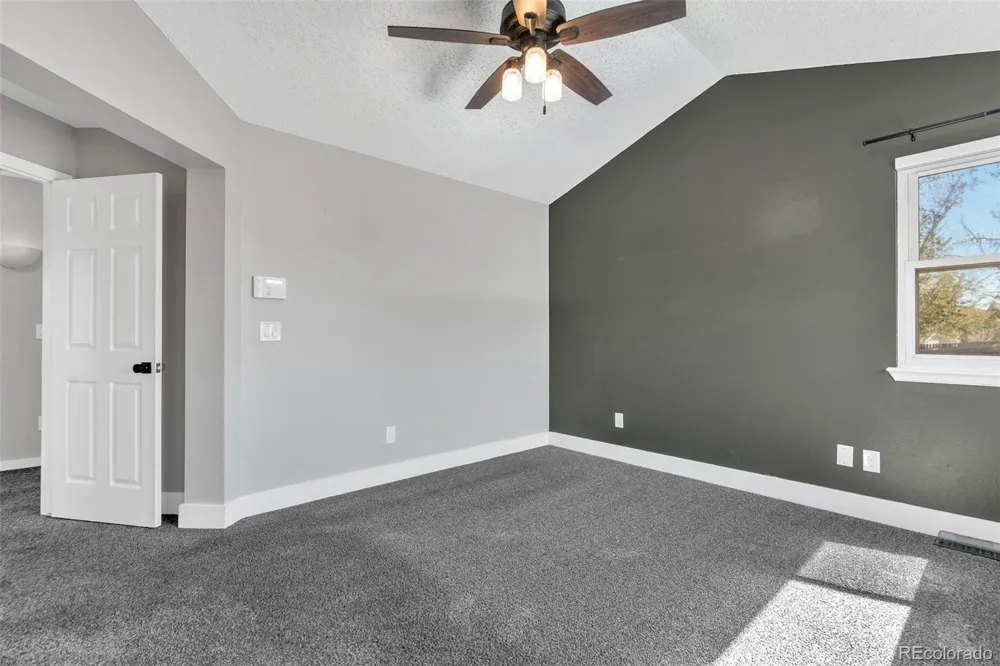 5484 S Danube Way Centennial, CO 80015