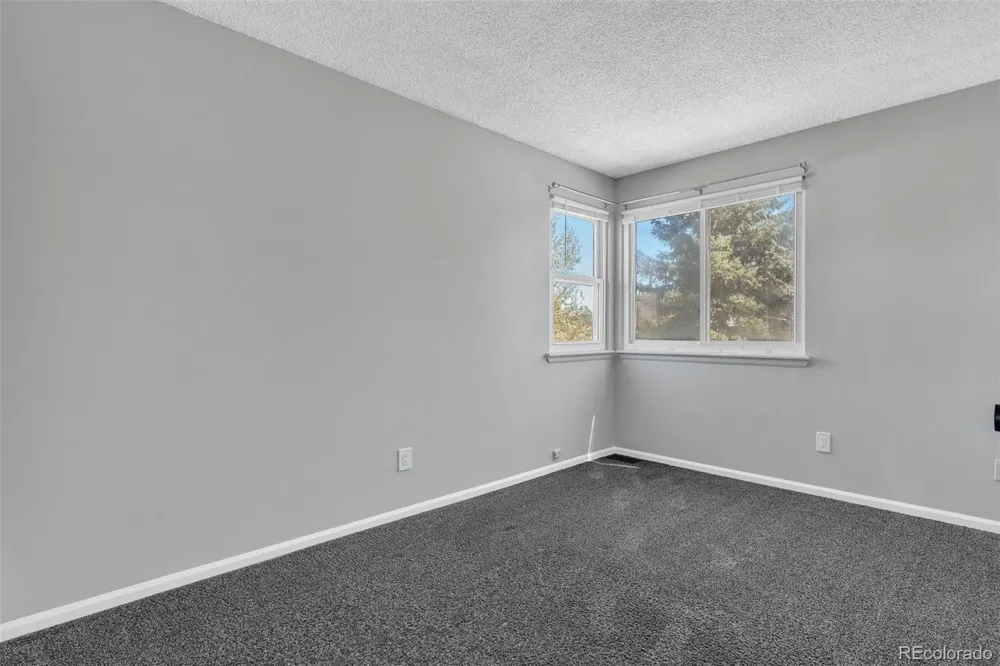 5484 S Danube Way Centennial, CO 80015