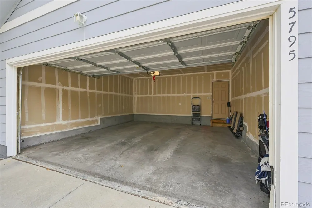 5795 Biscay Street Denver, CO 80249