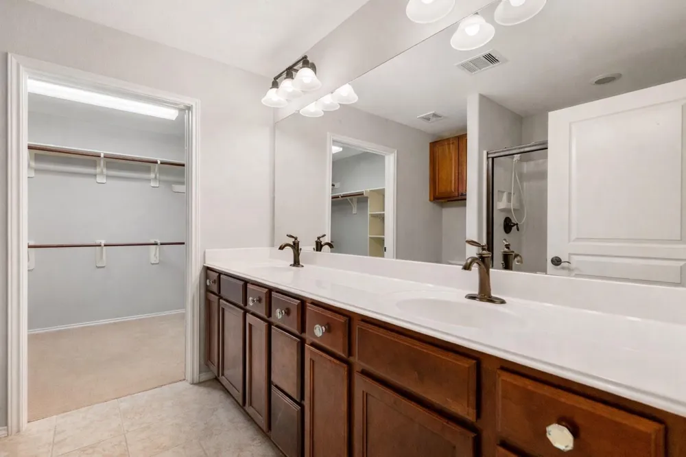 1031 Oleander Way Richmond, TX 77469
