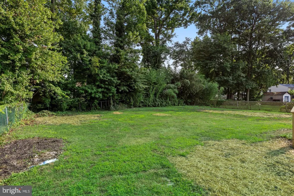 418 KINGSTON DRIVE Cherry Hill, NJ 08034