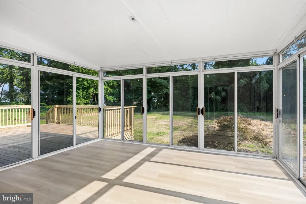 418 KINGSTON DRIVE Cherry Hill, NJ 08034
