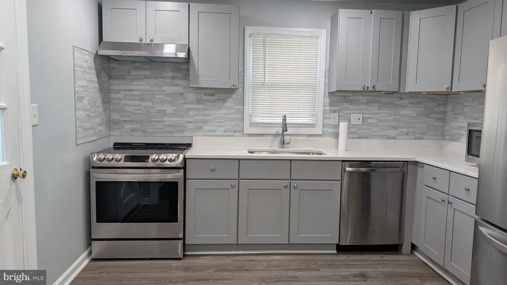 7104 JUDITH AVENUE Alexandria, VA 22315