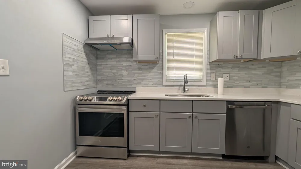 7104 JUDITH AVENUE Alexandria, VA 22315