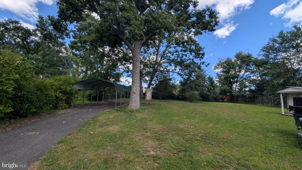 7104 JUDITH AVENUE Alexandria, VA 22315