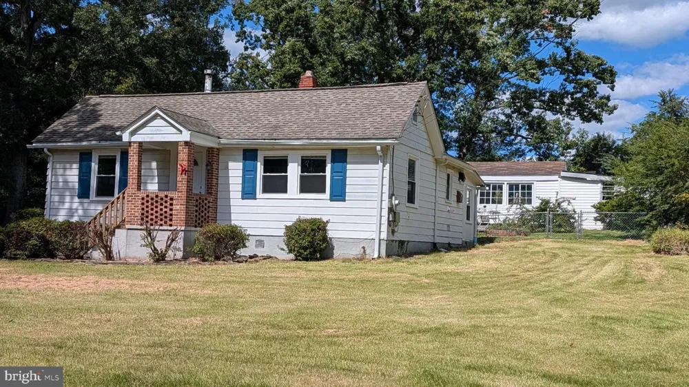 7104 JUDITH AVENUE Alexandria, VA 22315
