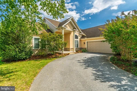 128 KILGANNON LANE