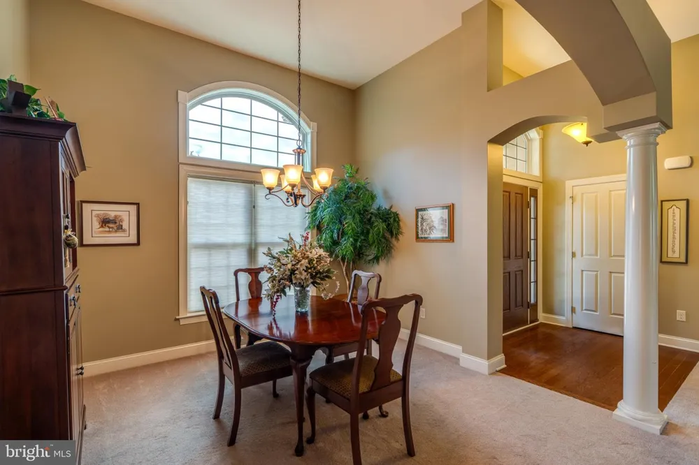 128 KILGANNON LANE Lancaster, PA 17603