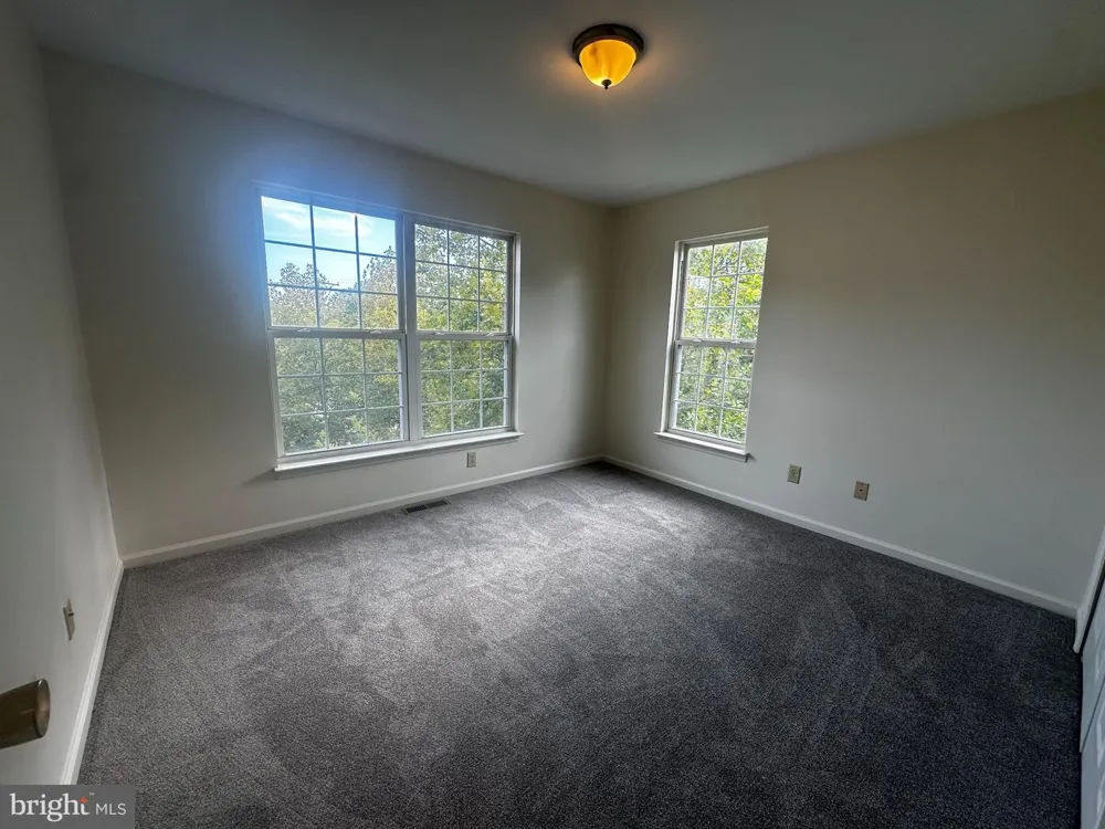 98 CRYSTAL LANE #98 Royersford, PA 19468