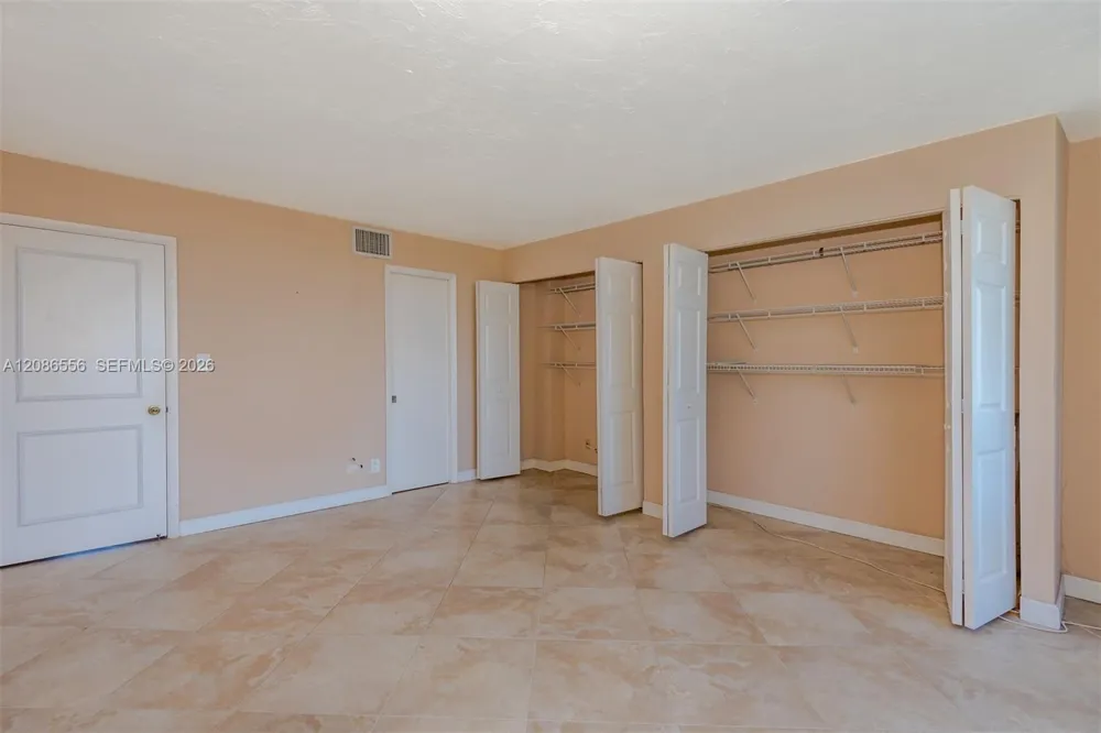 4280 Galt Ocean Dr #3B Fort Lauderdale, FL 33308