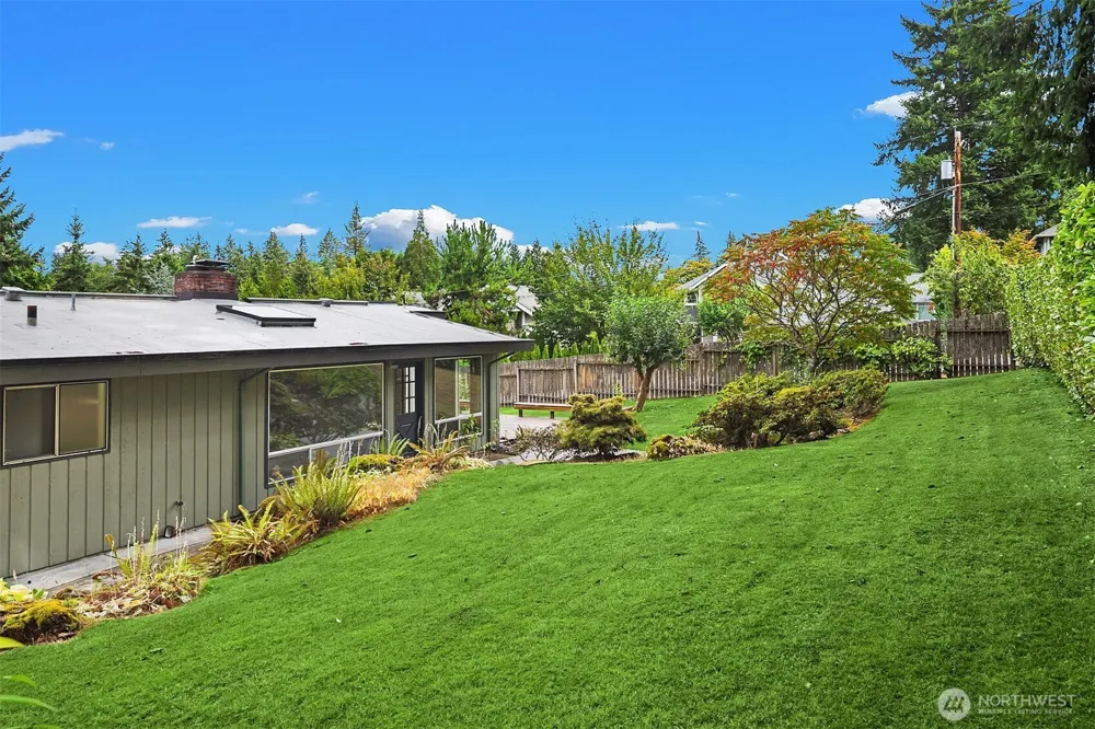 12657 NE 7th Street Bellevue, WA 98005