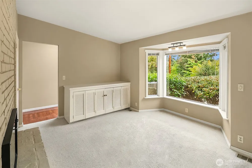 12657 NE 7th Street Bellevue, WA 98005