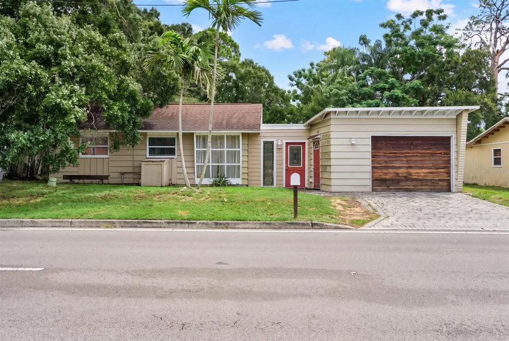 4225 SWIFT ROAD Sarasota, FL 34231