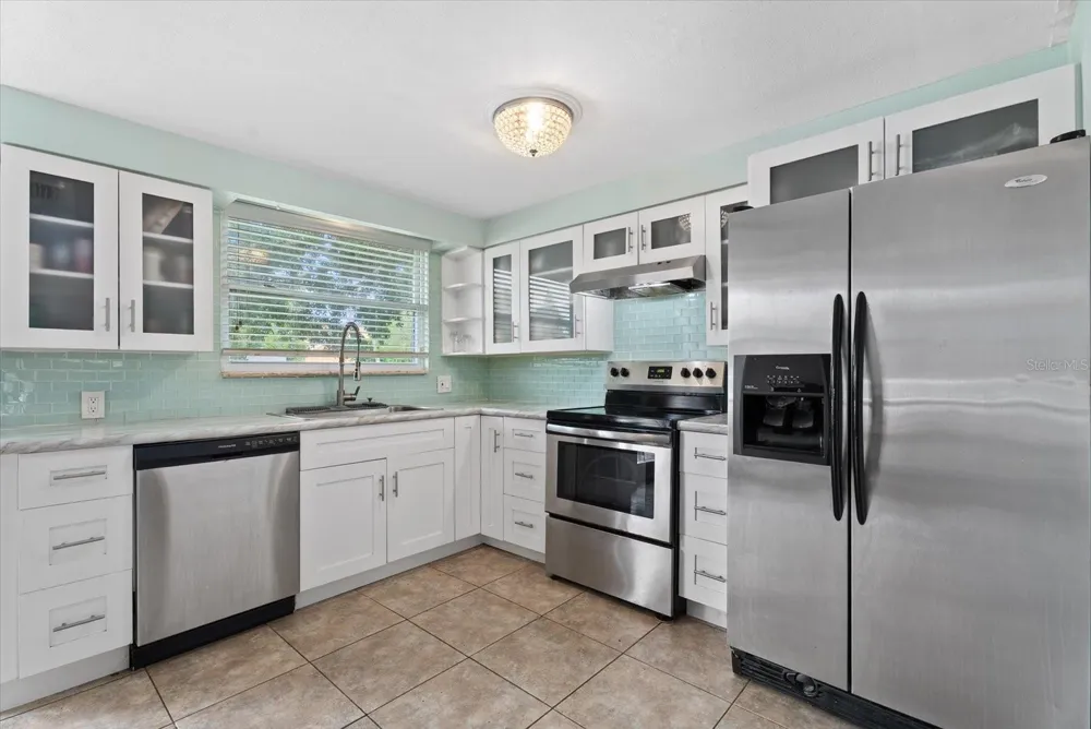 4225 SWIFT ROAD Sarasota, FL 34231