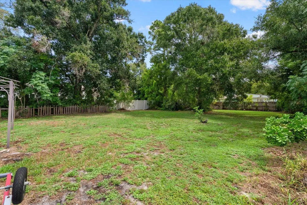 4225 SWIFT ROAD Sarasota, FL 34231