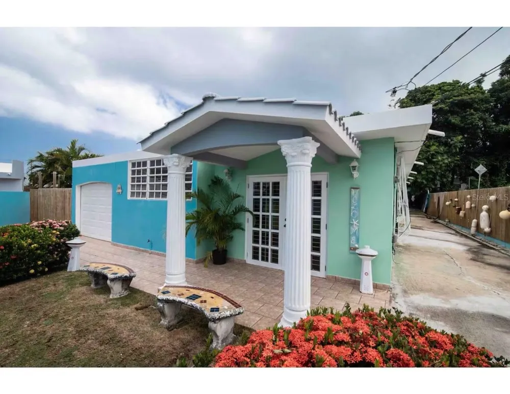 Urb La Roca ST. F 109 Fajardo, PR 00738