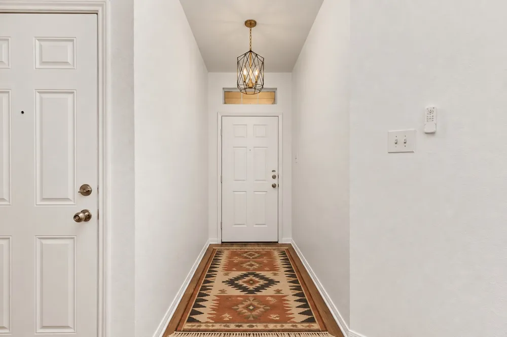 8001 Willet Trail Austin, TX 78745