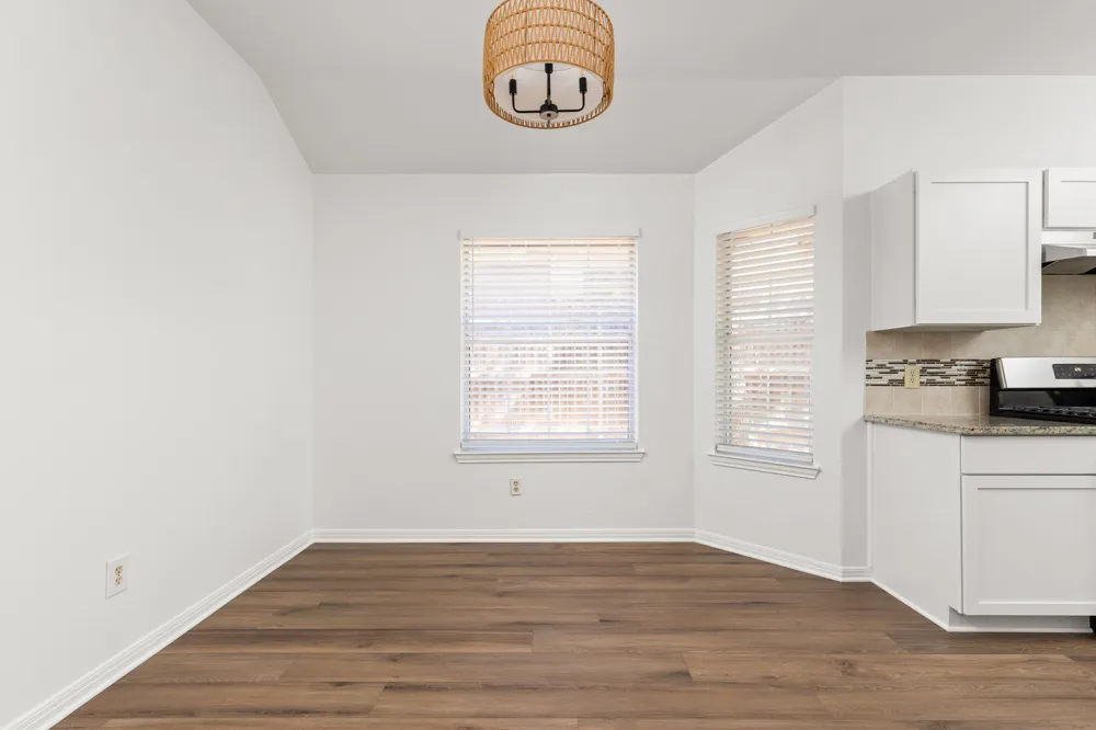 8001 Willet Trail Austin, TX 78745