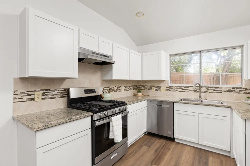 8001 Willet Trail Austin, TX 78745