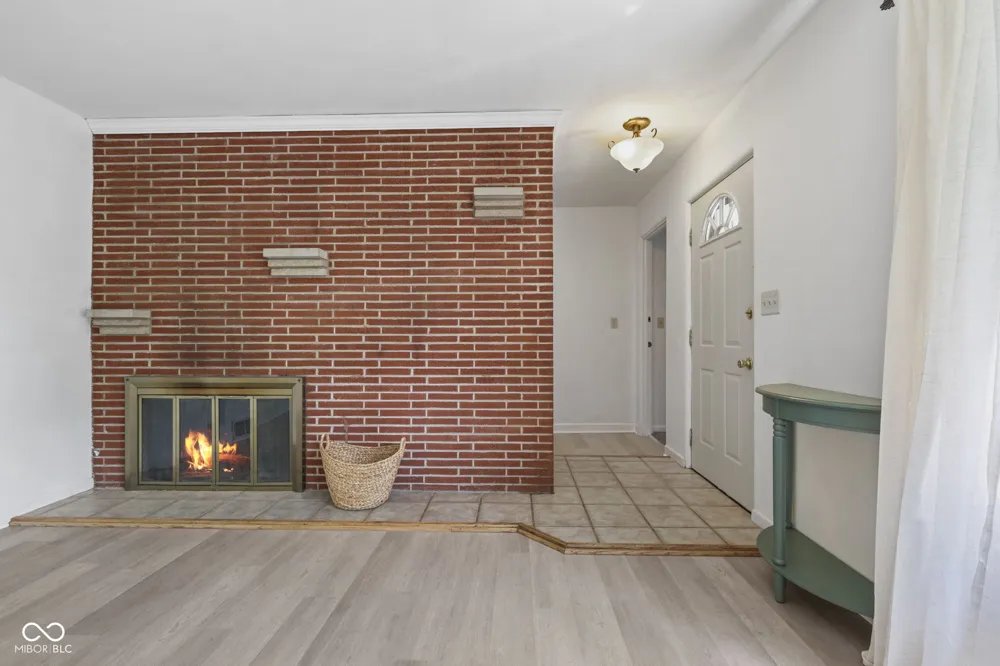 1204 Shortridge Road Indianapolis, IN 46219