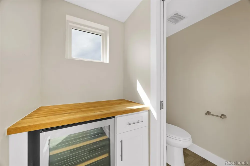 4010 Navajo Street Denver, CO 80211