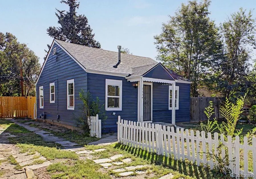 1334 Havana Street Aurora, CO 80010