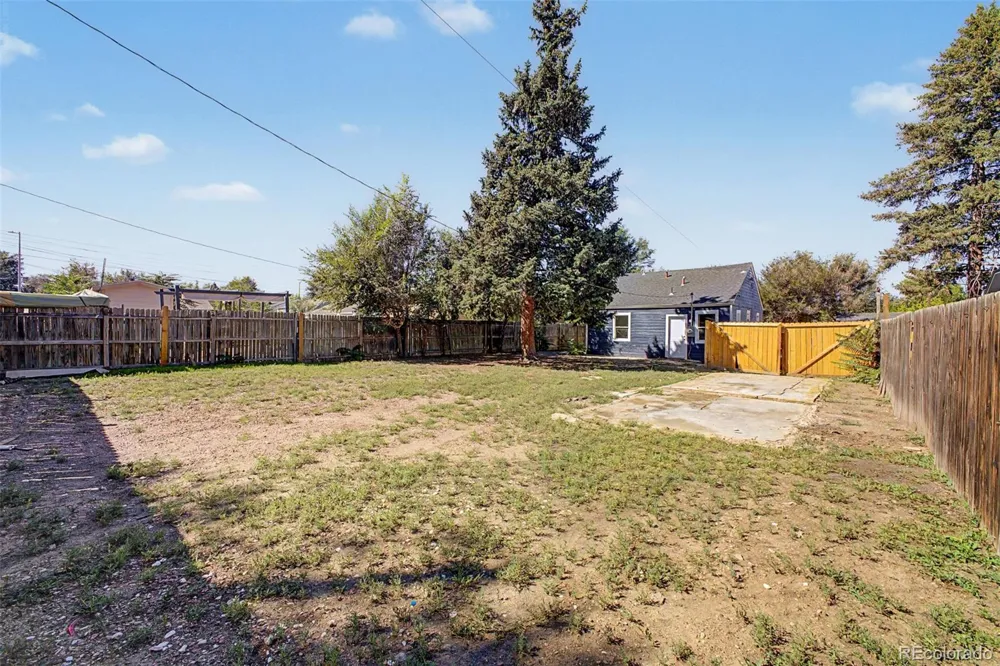 1334 Havana Street Aurora, CO 80010