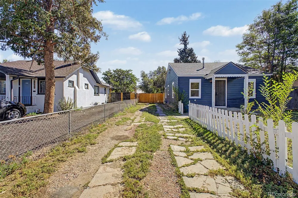 1334 Havana Street Aurora, CO 80010