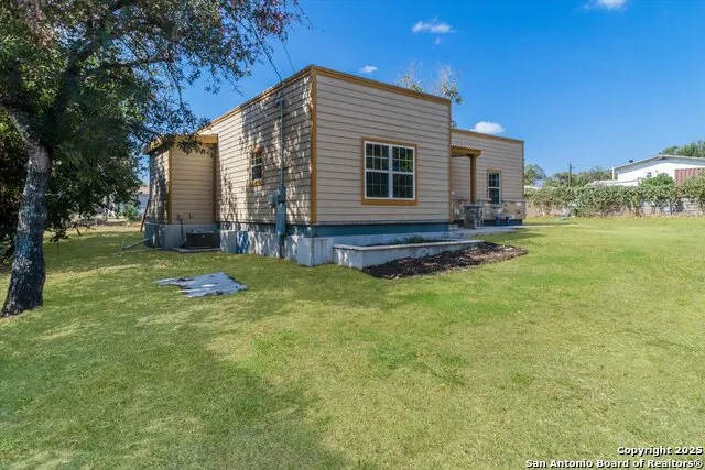 4434 Mountain Pass Von Ormy, TX 78073
