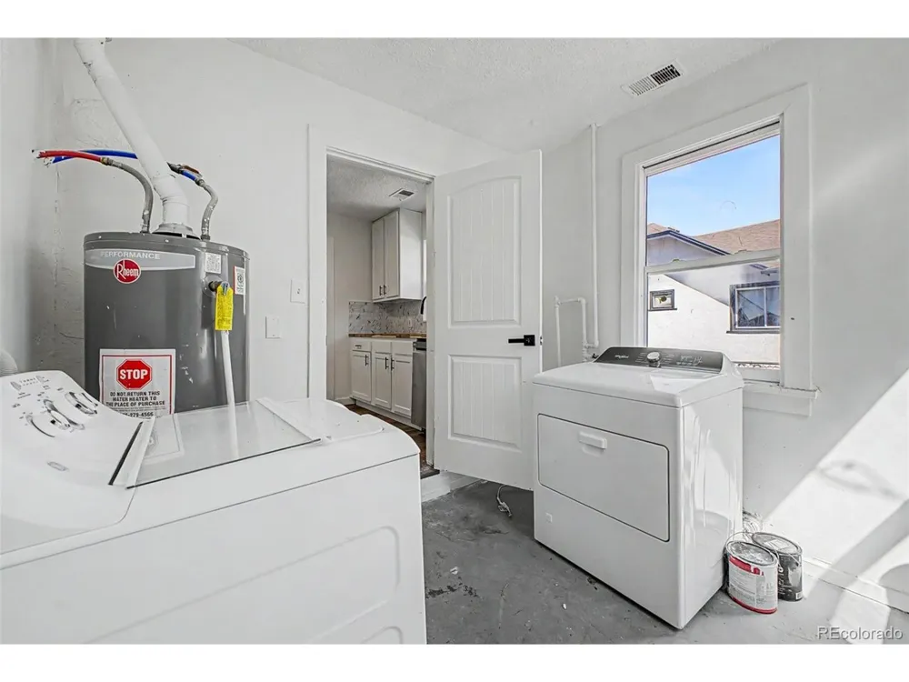 1334 Havana Street Aurora, CO 80010