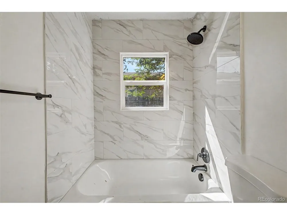 1334 Havana Street Aurora, CO 80010