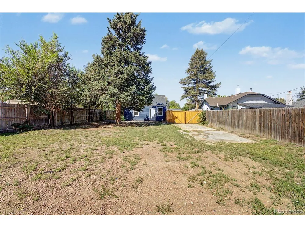 1334 Havana Street Aurora, CO 80010